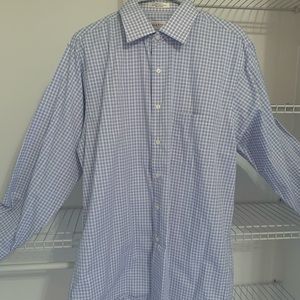NWOT Van Heusen Button Up Dress Shirt